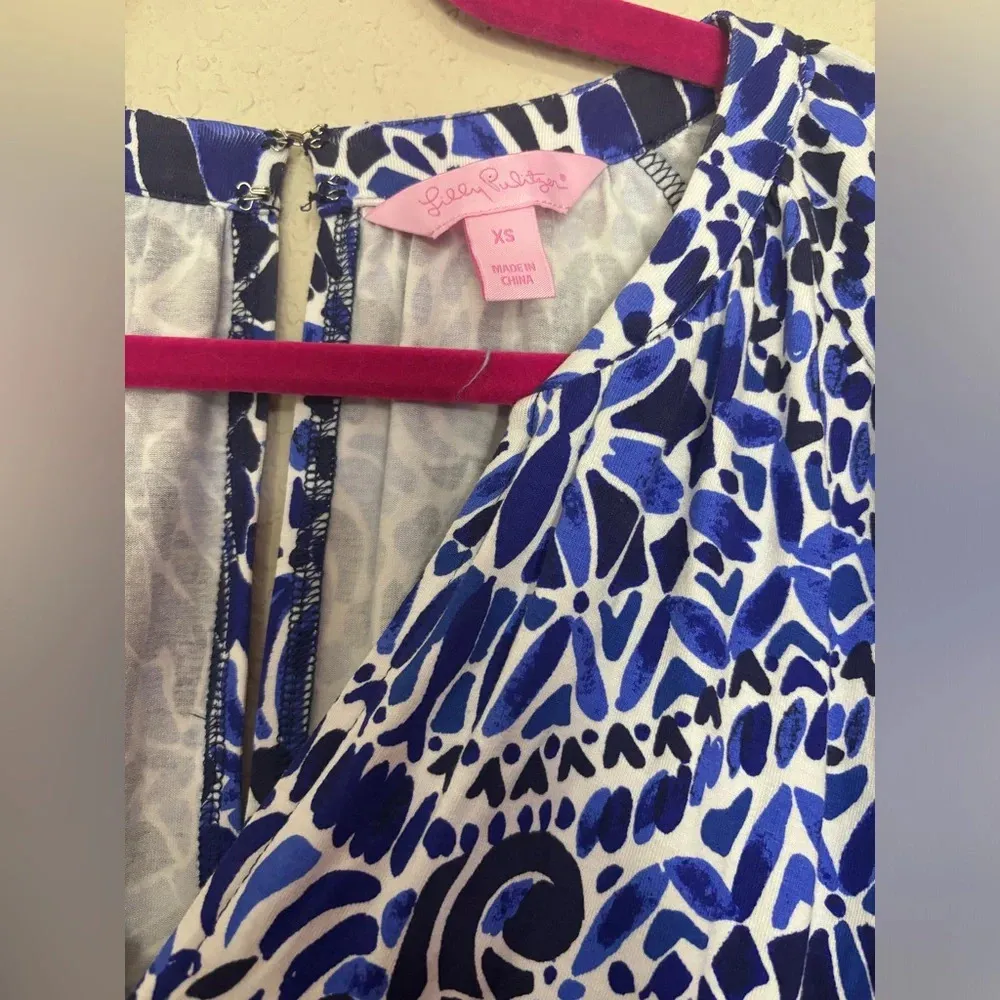 Lilly Pulitzer Bryce Romper in Bright Navy Taverna Tile - Image 5