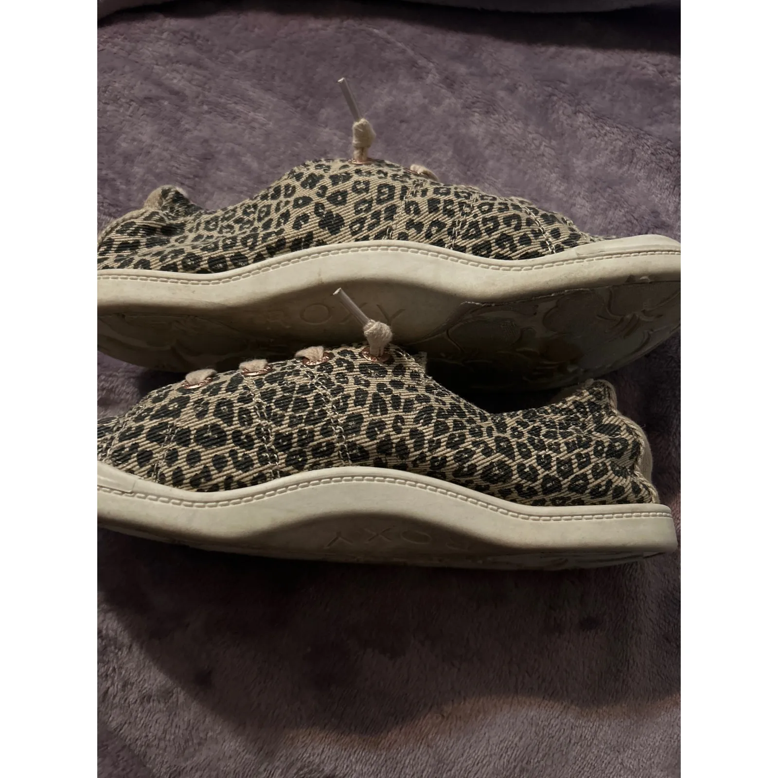Roxy‎ Leopard Print Canvas Sneakers Lace Up Casual Shoes Comfortable - Image 2
