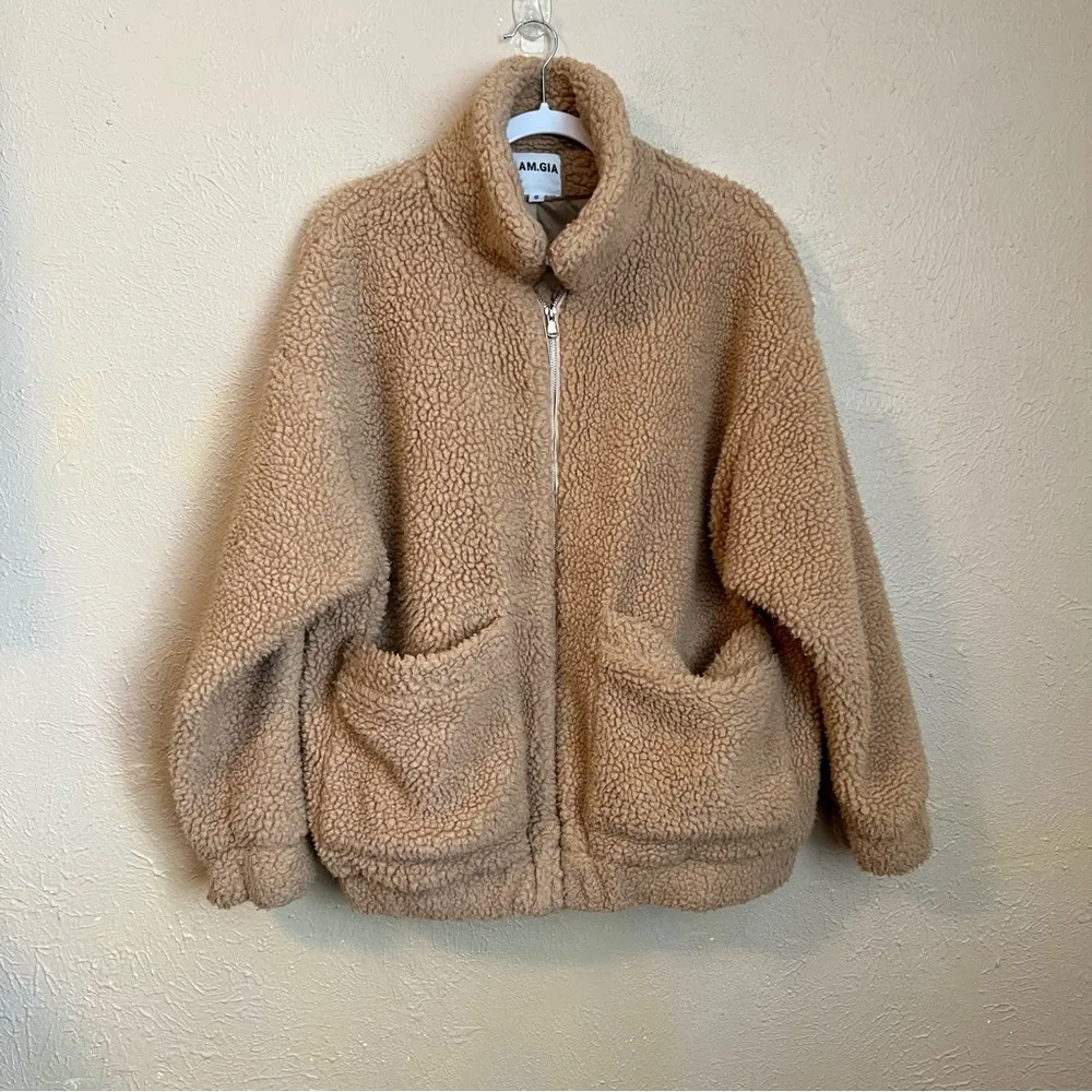 I am gia  Pixie Teddy Caramel Coat Small - Image 2