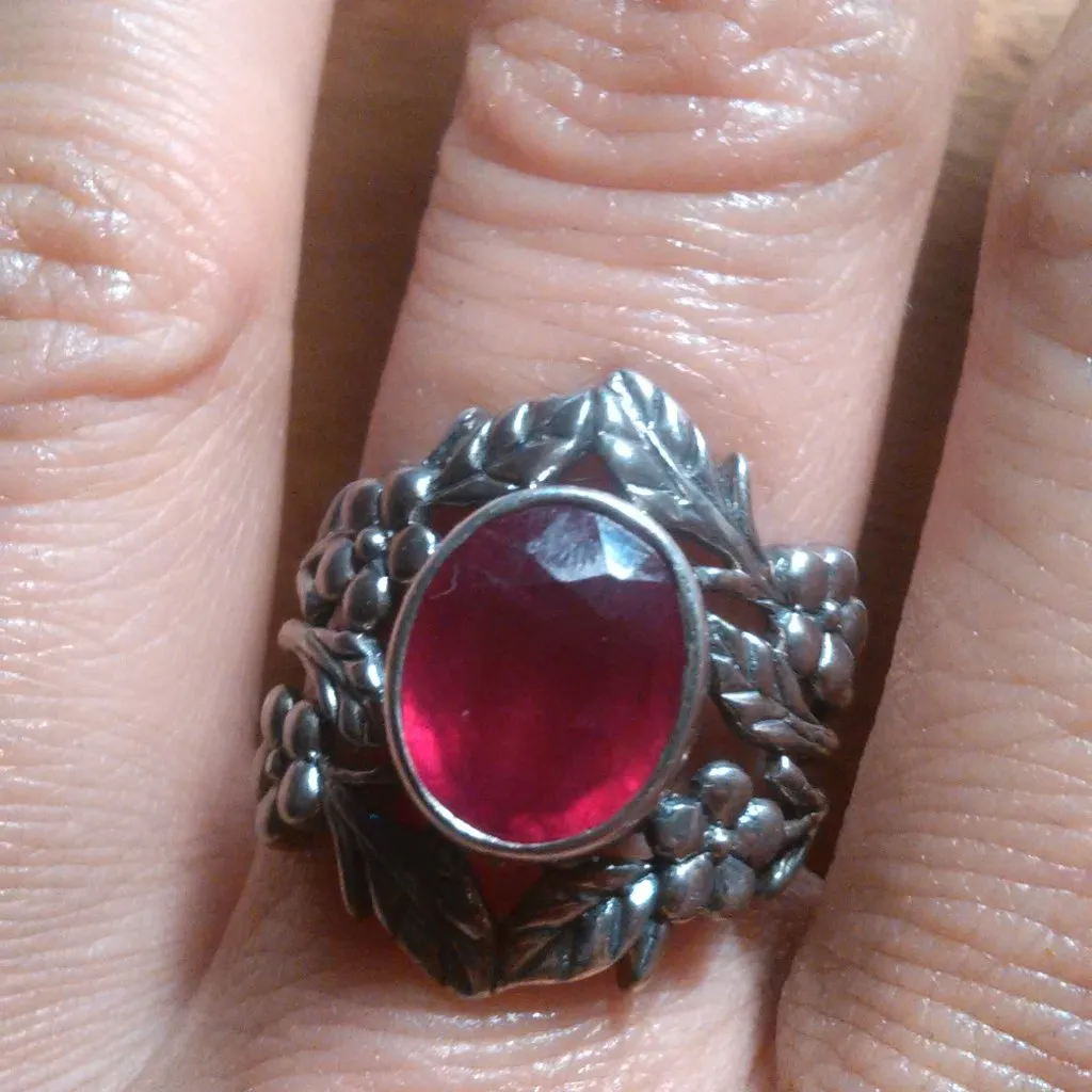 Bali Legacy Niassa Ruby Sterling Silver Solitaire Ring (Size 8) - Image 11