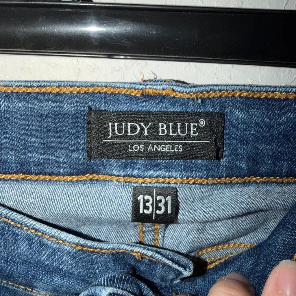 Judy Blue High Rise Mid Wash Blue Denim Skinny Jeans Womens 31 Casual - Image 4