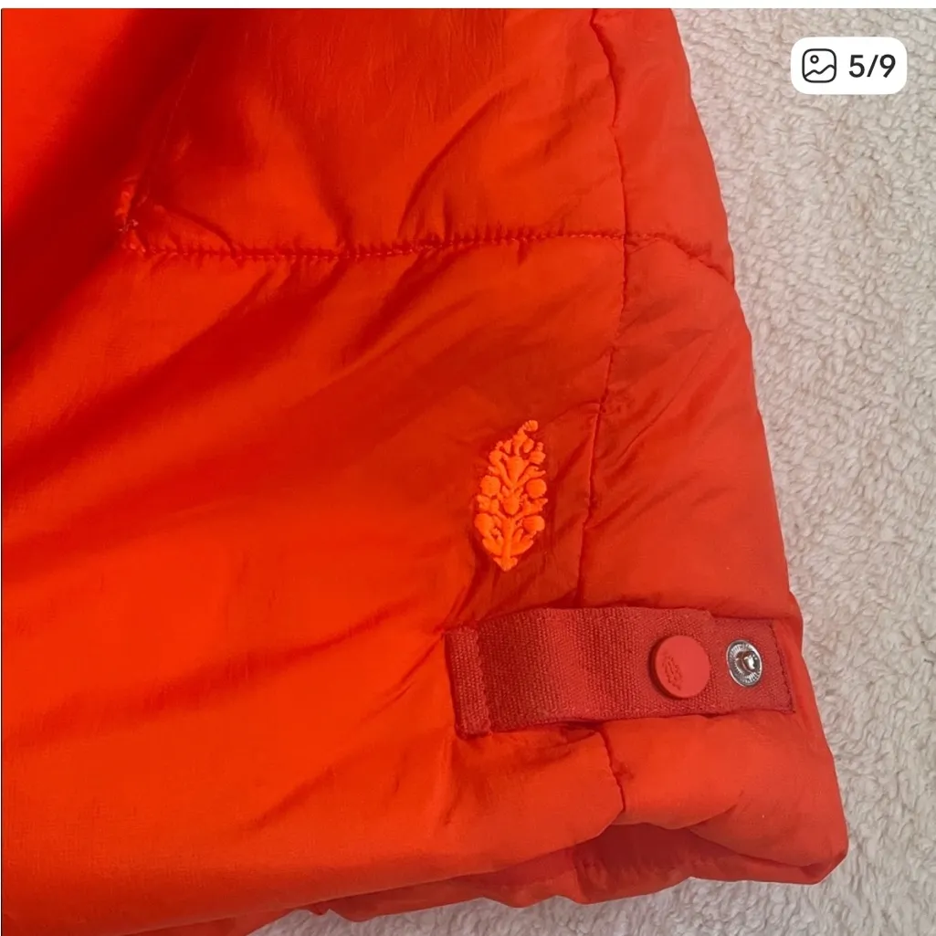 Free People Puffer Vest - Image 5