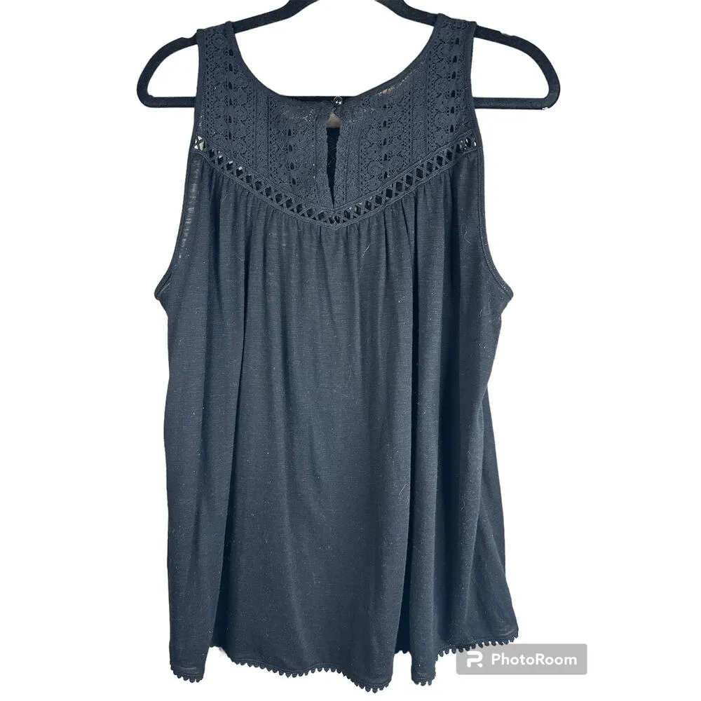 Torrid Black Sleeveless Scalloped Hem Scoop Neck Keyhole Detail Tank Top Size 0X - Image 4