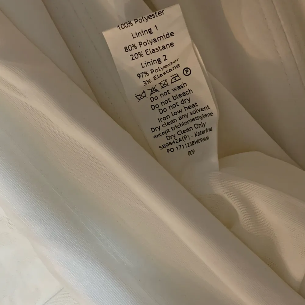 HOUSE OF CB 'Katarina' White Maxi Dress - Image 9