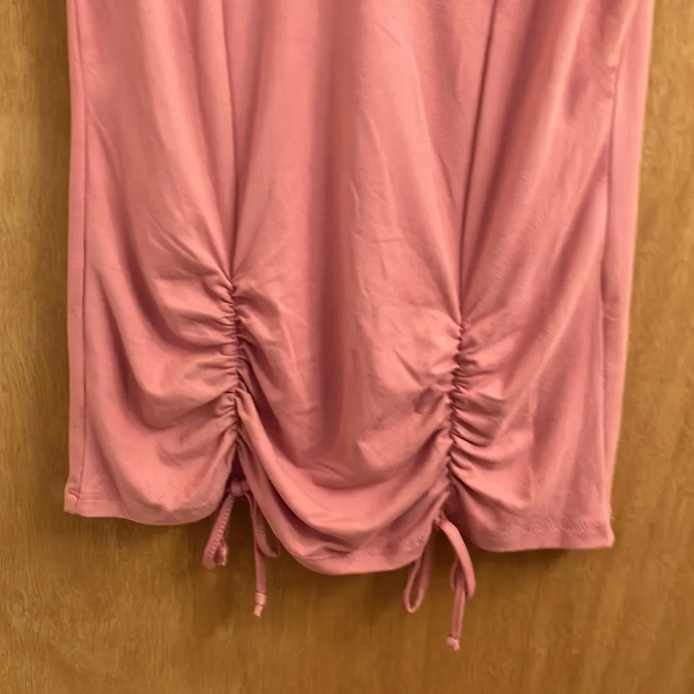 M. Fasis pink sleeveless top with Rugging in the front woman’s size small - Image 3