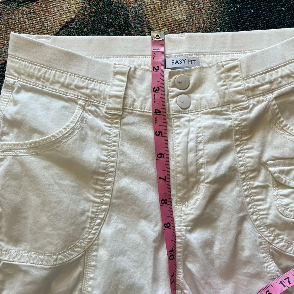 Lee White Easy Fit Bermuda Shorts 8P Double-Button Waist Preppy Summer Cropped - Image 13