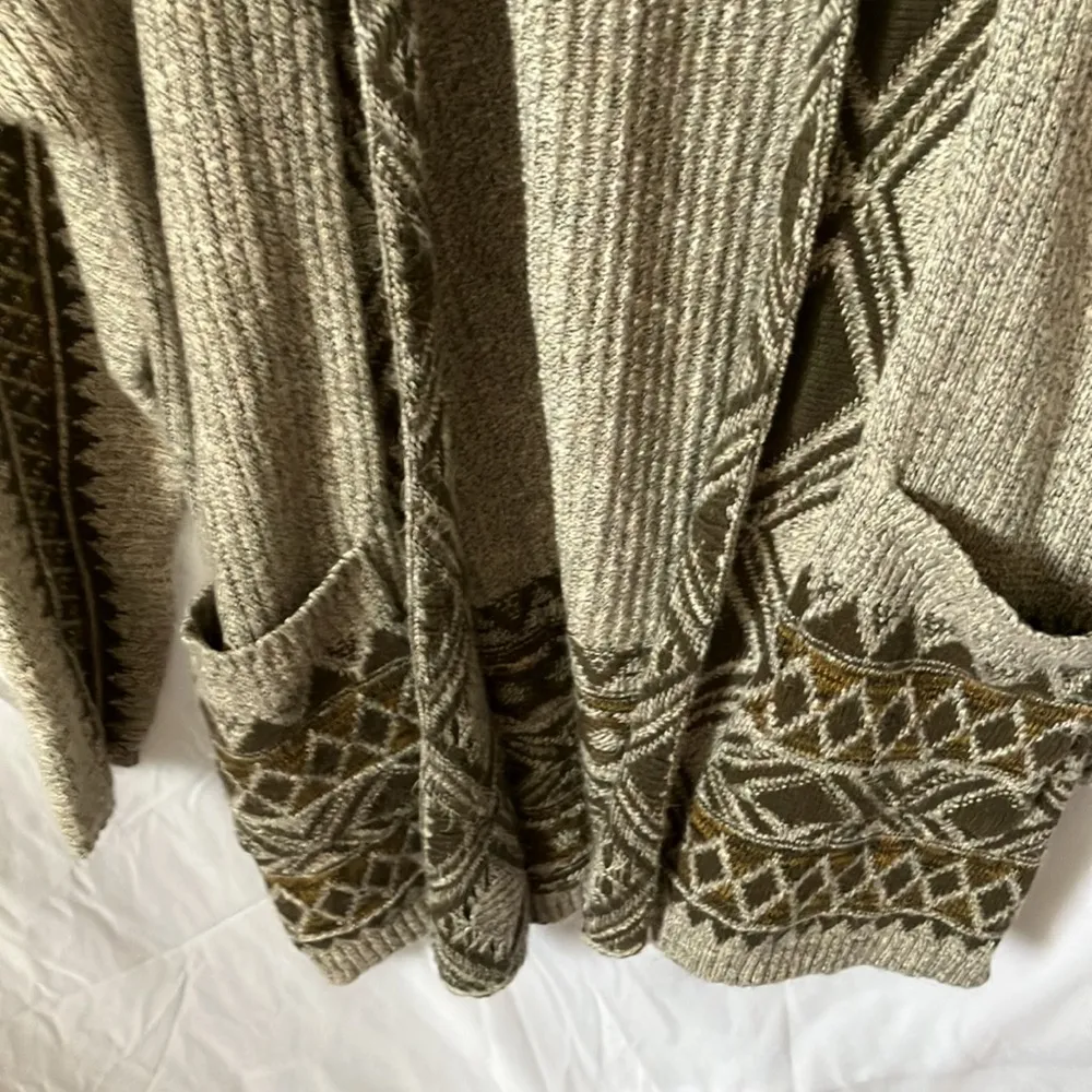 : Cream/Olive Green Cardigan- warm/cozy- L - Image 10