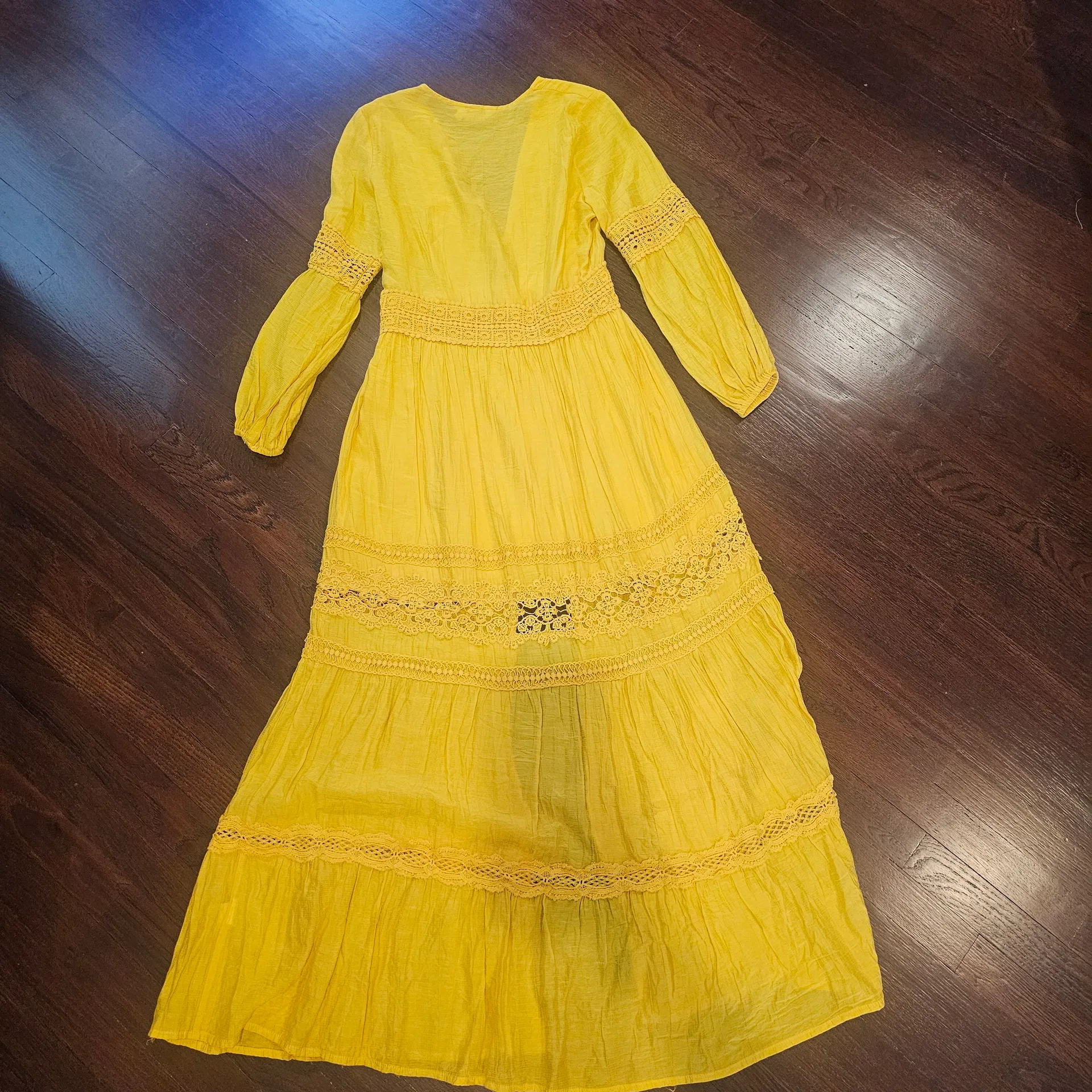 Elegant Yellow Maxi Dress - Image 5