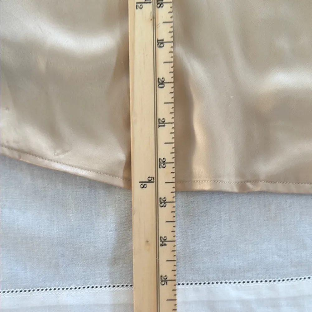 Kasper Cream Relaxed Short Sleeve Collared Button Down - Image 4