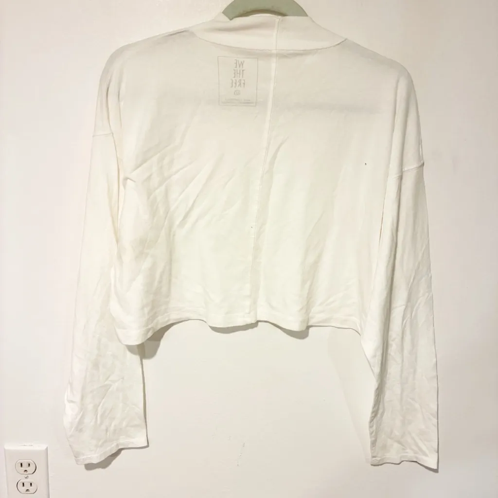 Free People We The Free Size XS Ivory Mock Neck Cropped Long Sleeve Top NEW - Image 5