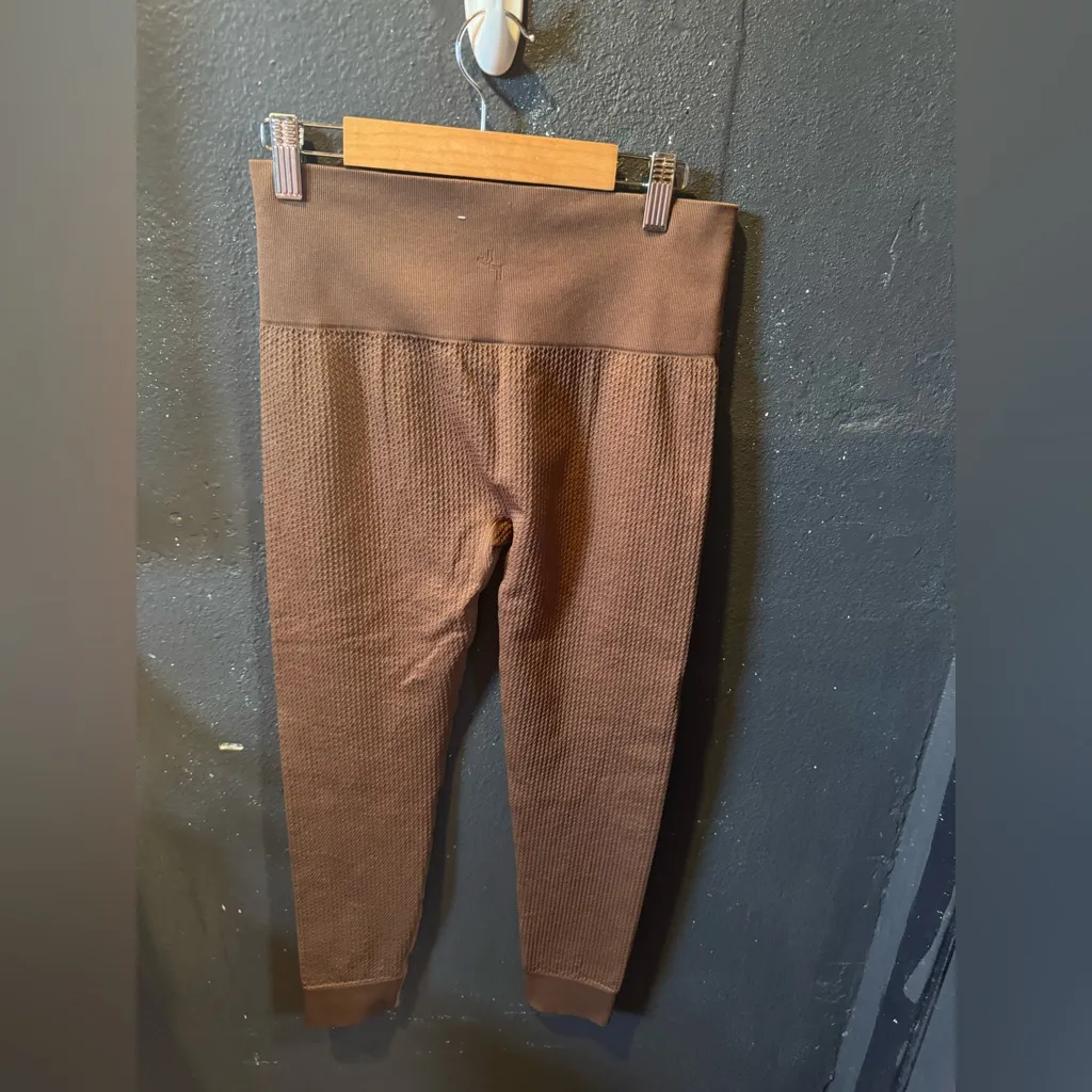 Women’s JoyLab Brown Textured Seamless Leggings Size Medium - Image 2