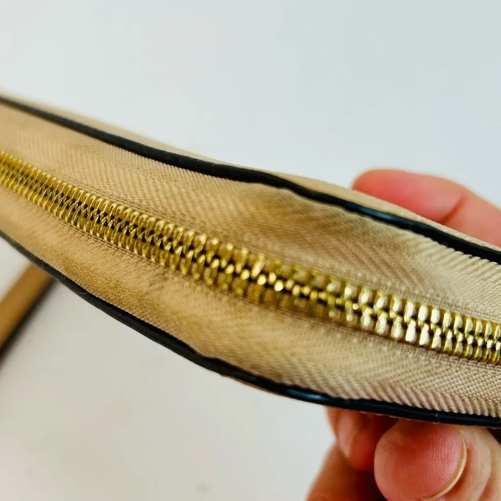 Michael Kors Jet Set Continental Wristlet Wallet in Beige Saffiano Leather - Image 9