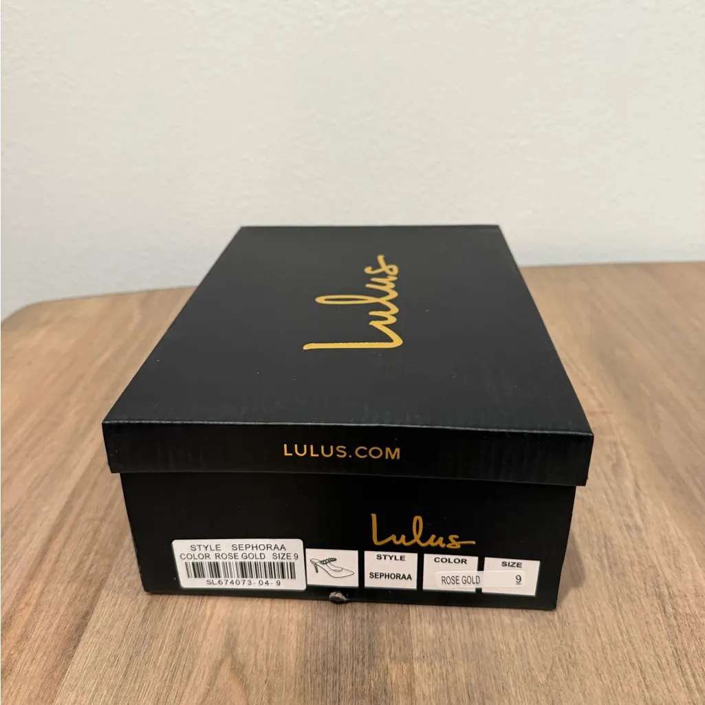 Lulu's Pink Heels with Pearl Accent - Image 4