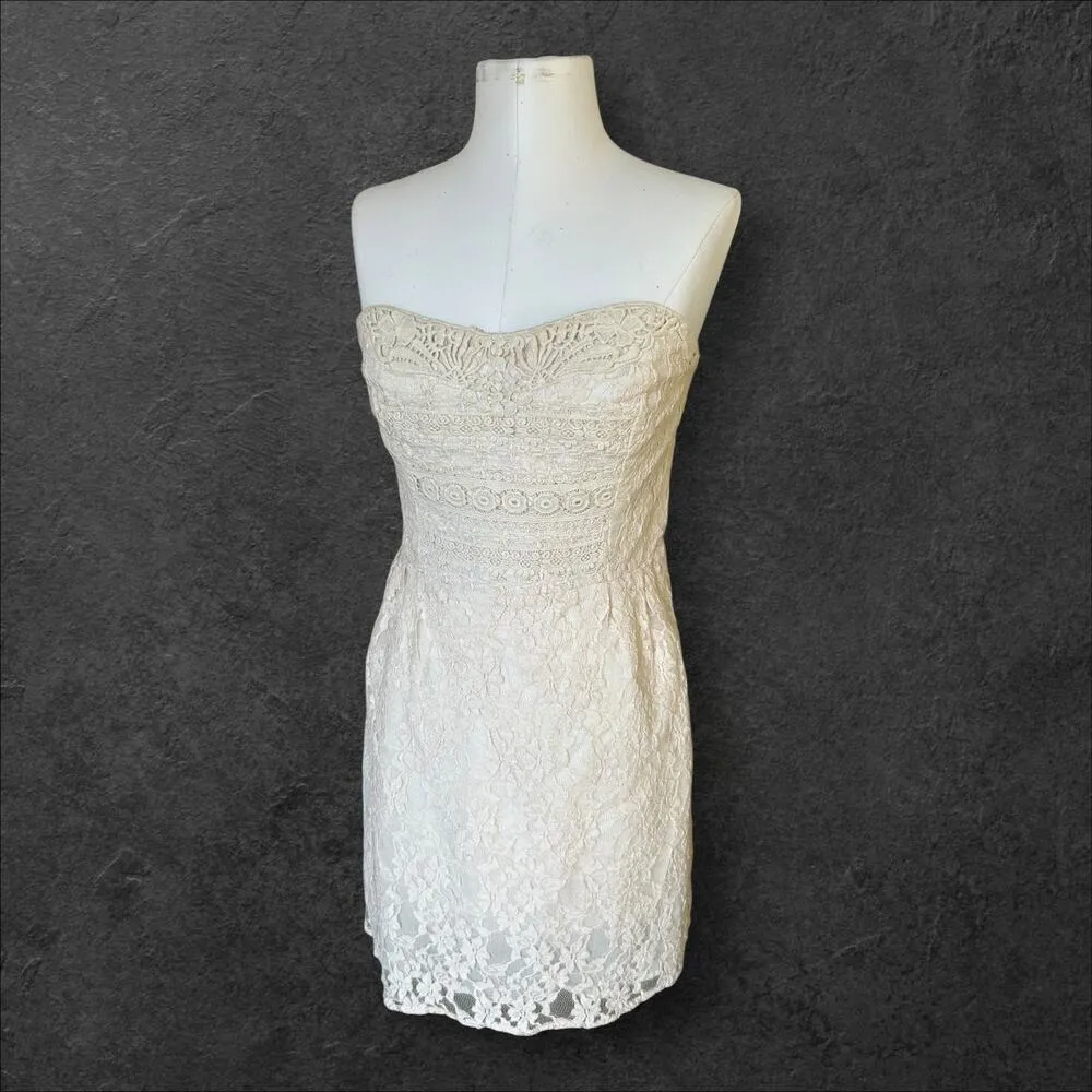 Free People Cream Strapless Lace Mini Dress size 12 Feminine Romantic Flirty - Image 2