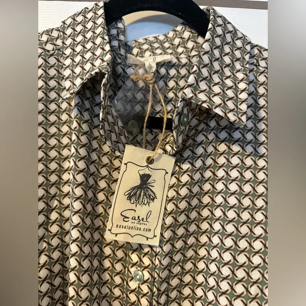 easel  Dusty Sage Collared Button Down Belted Dress Size L NWT - Image 6