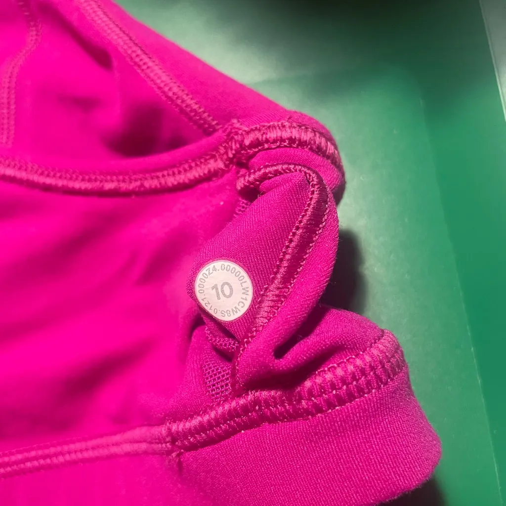 Lululemon Magenta Tank Top Size 10 - Image 4