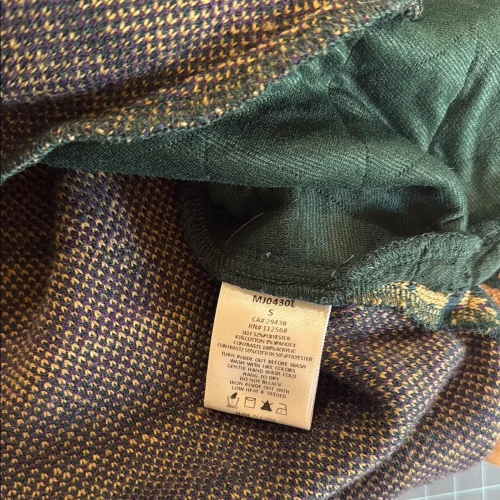 Miss Me Quilted Green and Brown Jacket - Image 9