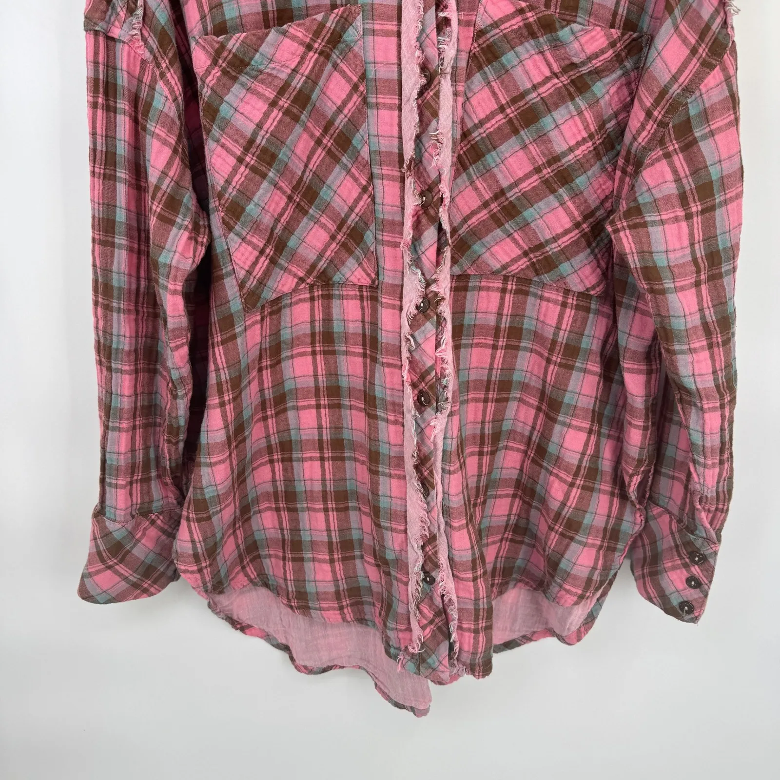 Davi & Dani Plaid Distressed Button Front Flannel Shirt Womens Small Pink Brown - Image 3