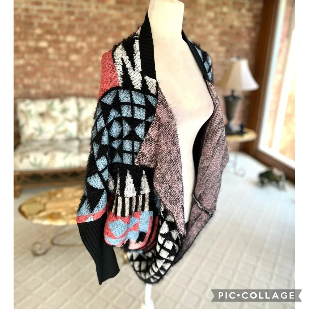 MaxSport Cardigan Cocoon Sweater Southwestern Black Multi NWOT S/M Fuzzy Boho Size undefined - Image 14