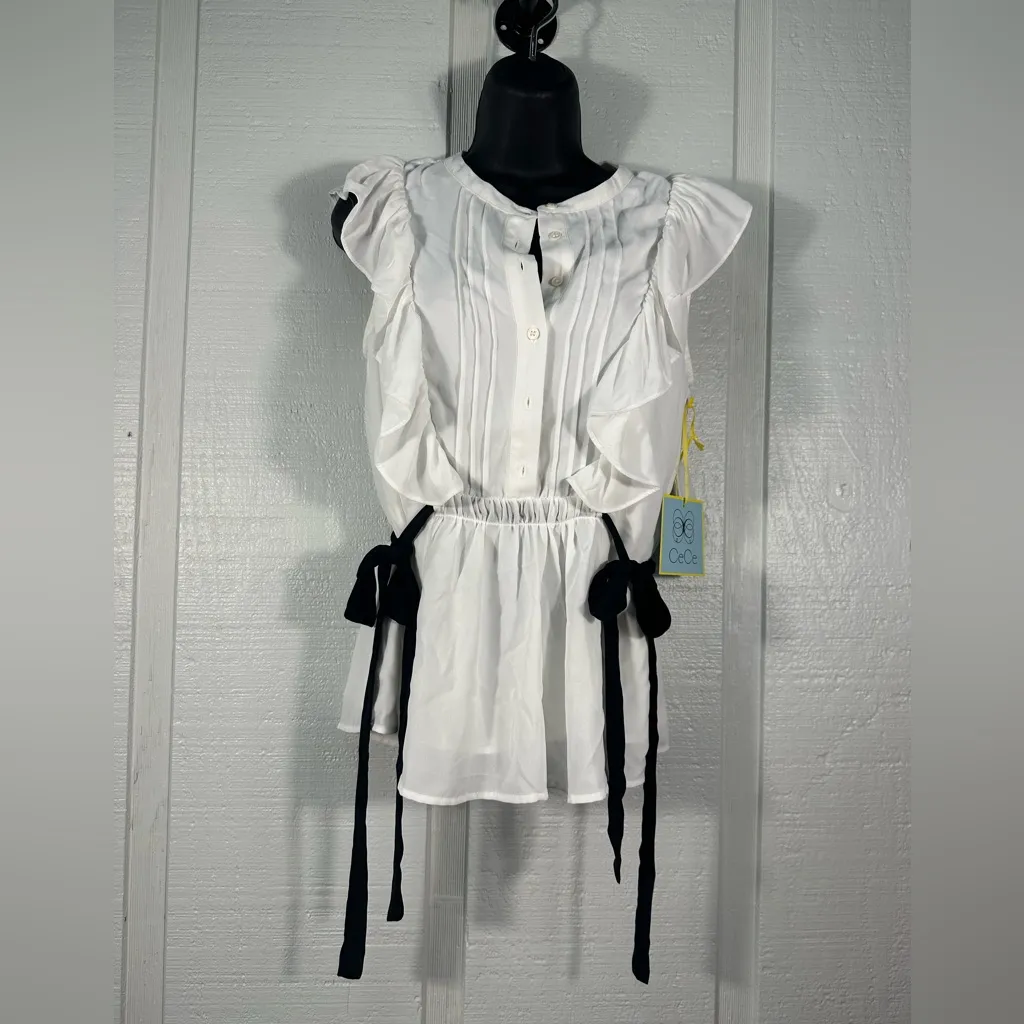 CeCe White and Black Top Size Small NWT - Image 2