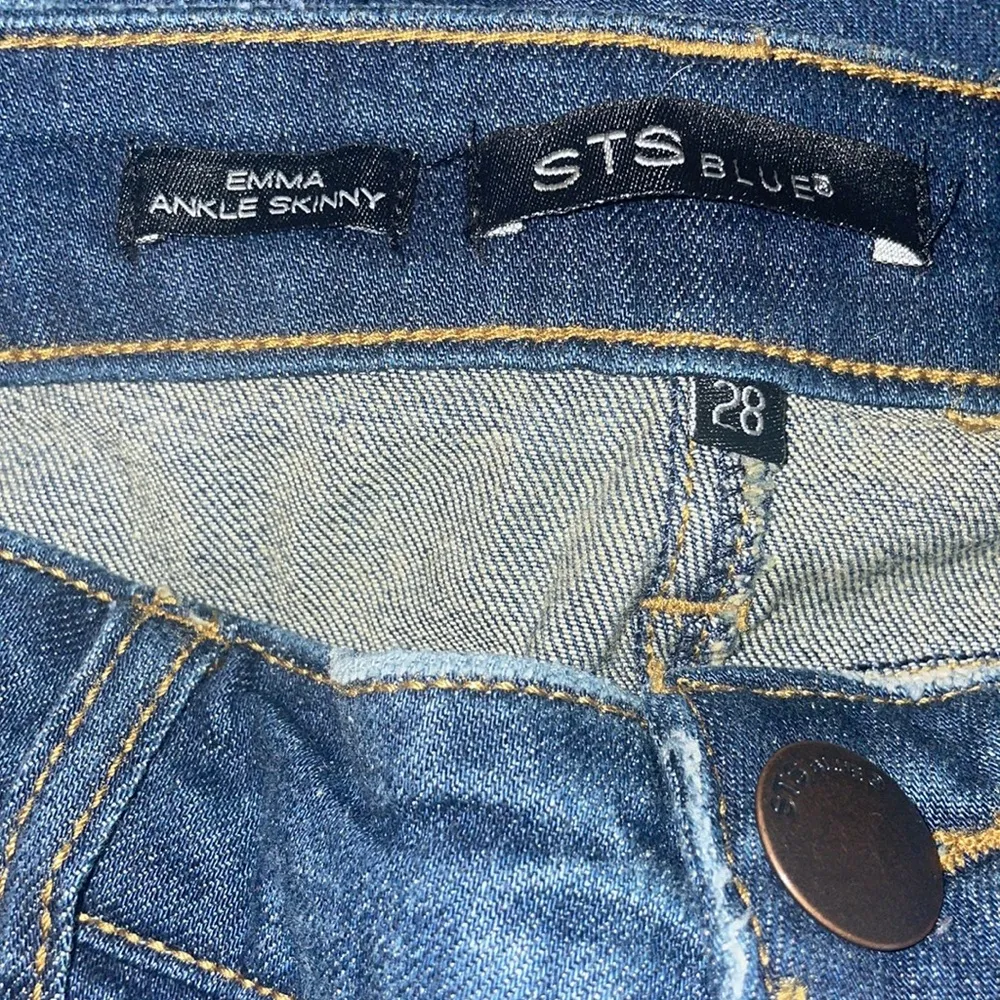 STS Blue Women’s Size 28 Emma Ankle Skinny Jeans Distressed - Image 3