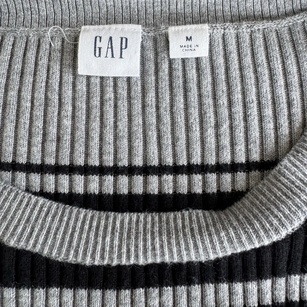 GAP Gray Black Striped Ribbed Stretch Knit Crewneck Long Sleeve Dress Sz Medium - Image 5