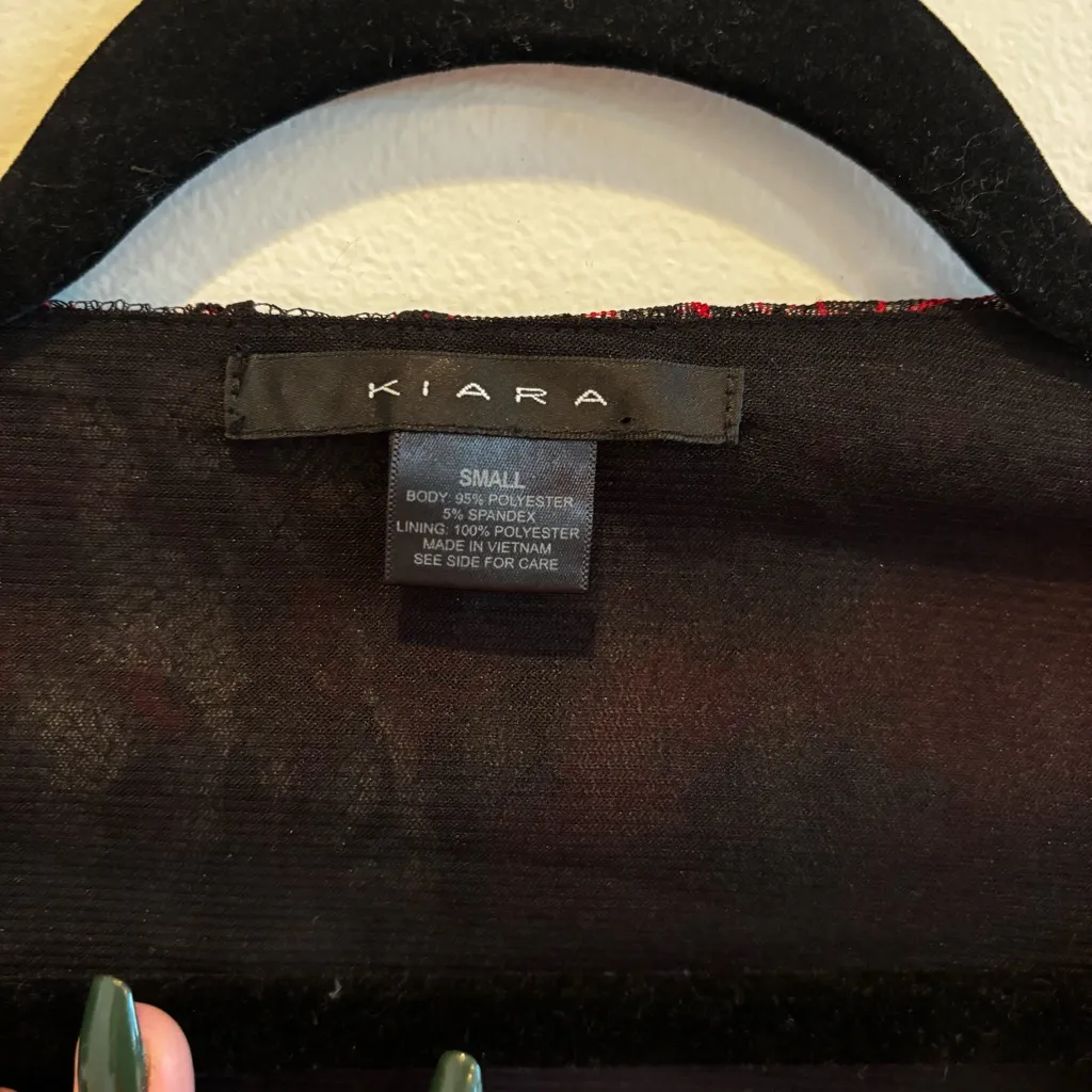 Kiara Euro Lace Fairy Whimsy Red Black Lace Women's Top Size Medium Lined Bodice - Image 7