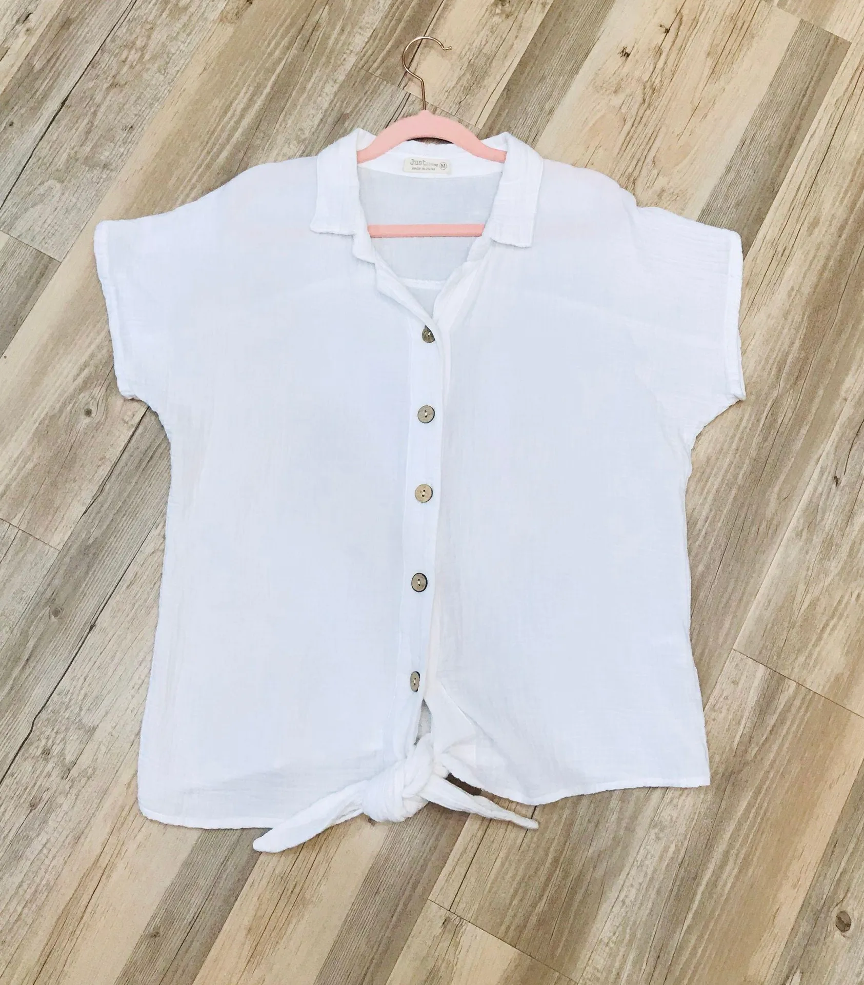 Just Living White Tie Front Shirt Medium - Image 2