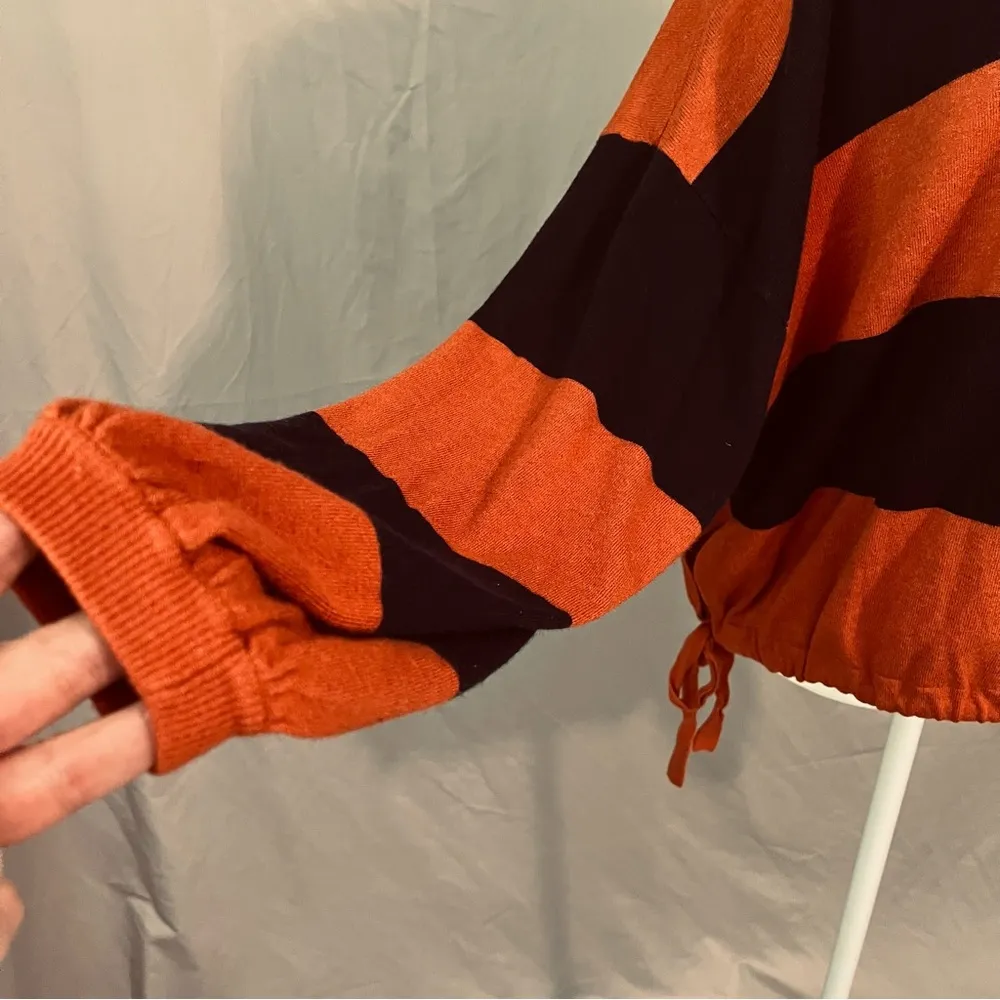 Aerie burnt orange and navy blue striped sweater with draw string waist Sz lg - Image 3