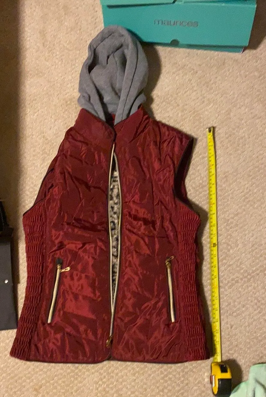 GeeGee Red Vest With Leopard Lining L - Image 5