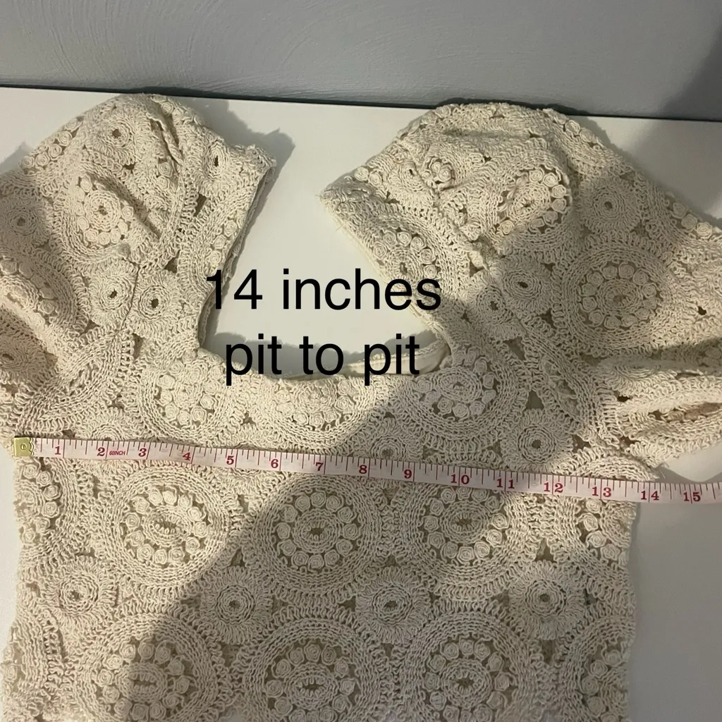 Zara Crochet Puff Sleeve Crop Top - Image 6