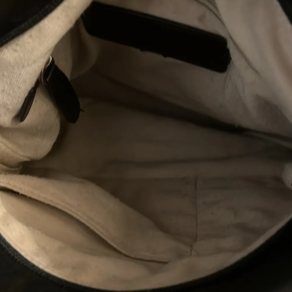 Margot leather crossbody bag Black - Image 7