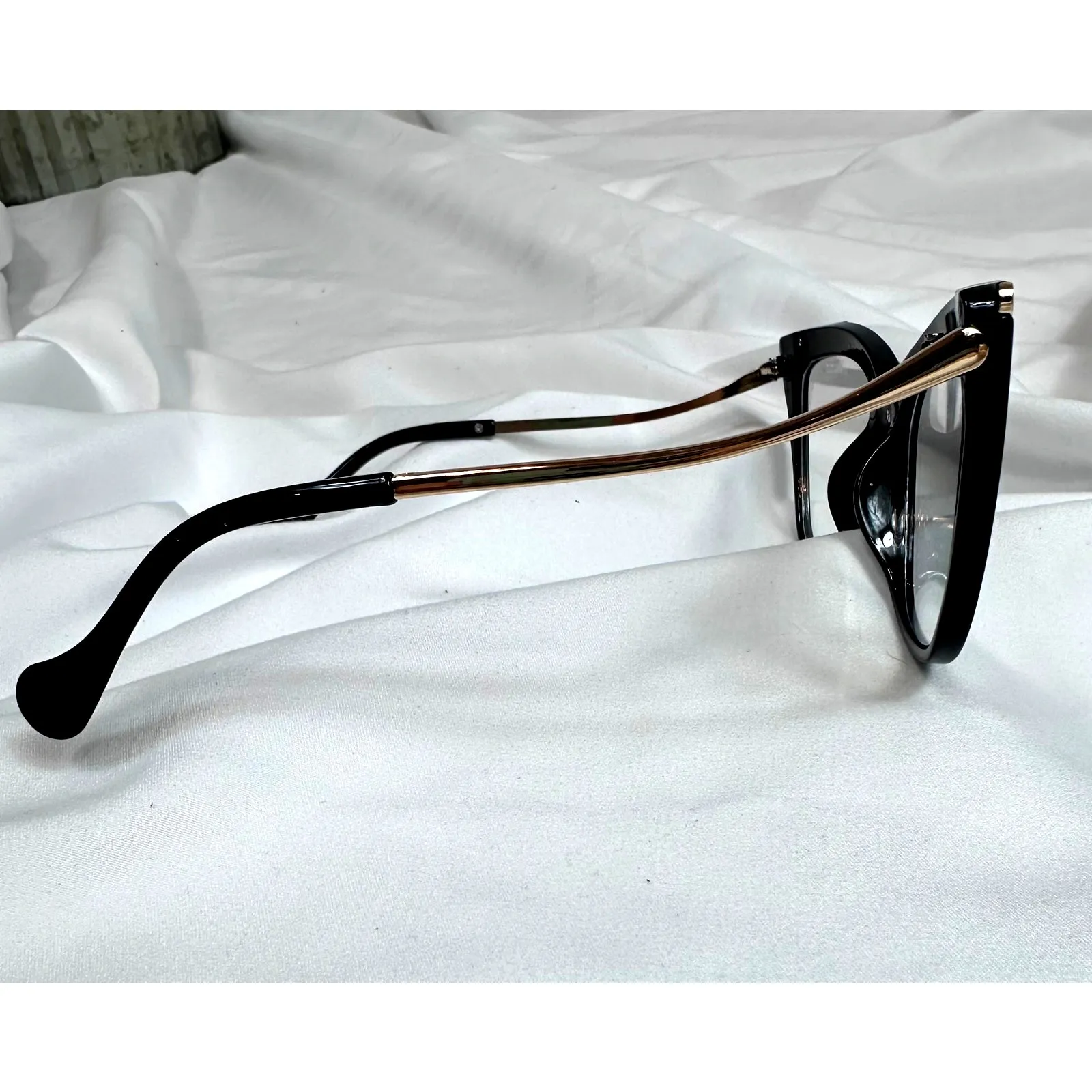Chic Elegant Gold Detailed Clear Lens Black Frame Glasses - Image 6