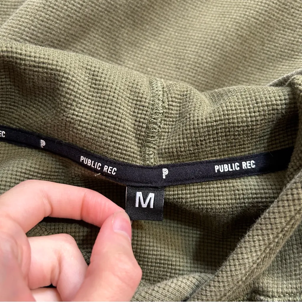 Public Rec Waffle Knit Pullover Hoodie in Olive Green Size Medium Travel Casual - Image 6