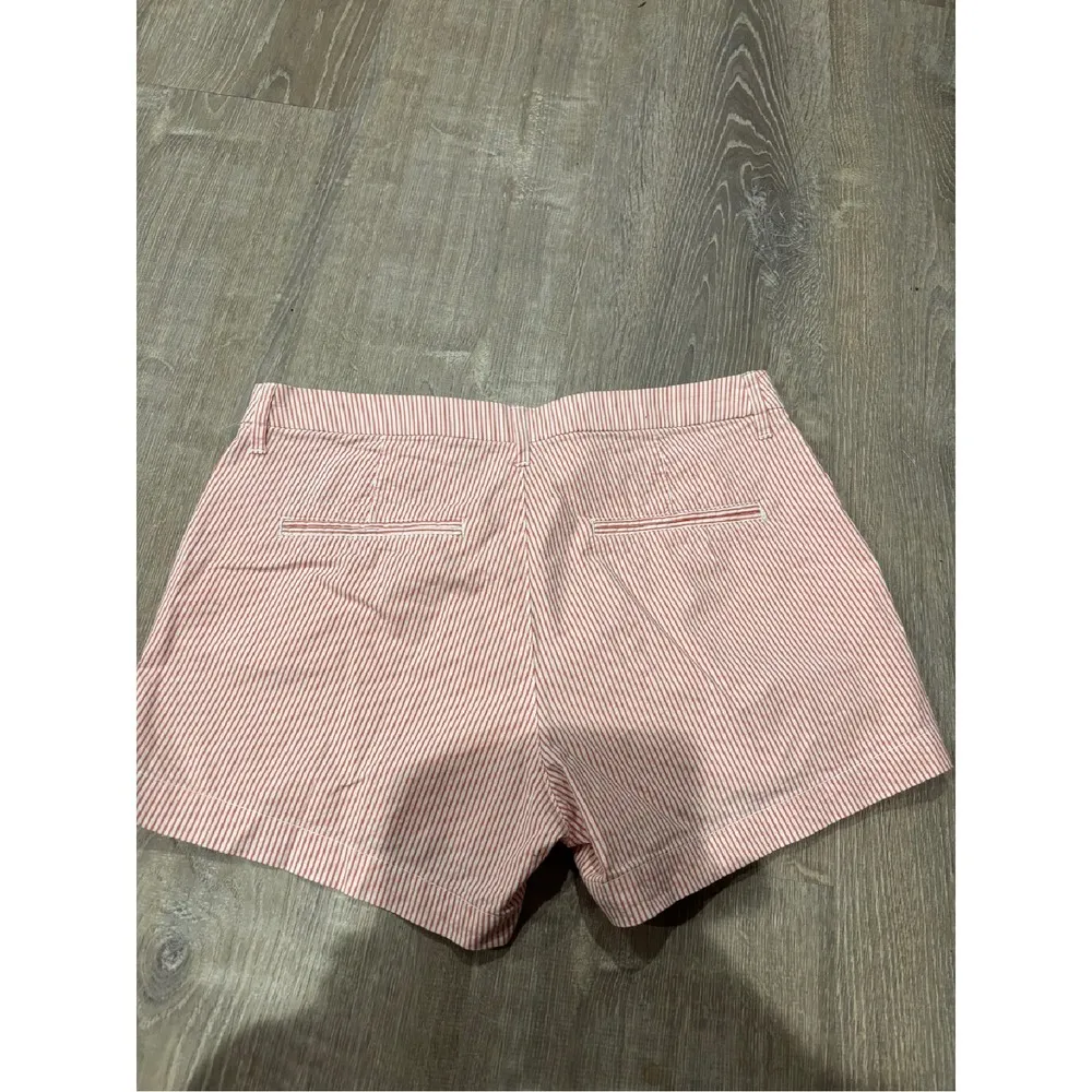 Old Navy Everyday Shorts Pink White Striped Casual Summer Shorts‎ - Image 4