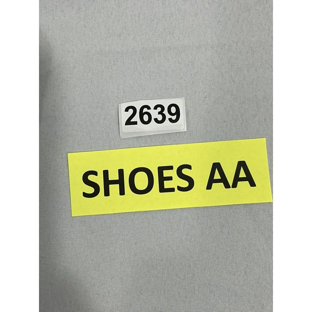 Womans Forever 21 Size 7.5 Black Suede Slip On Pumps - Image 9