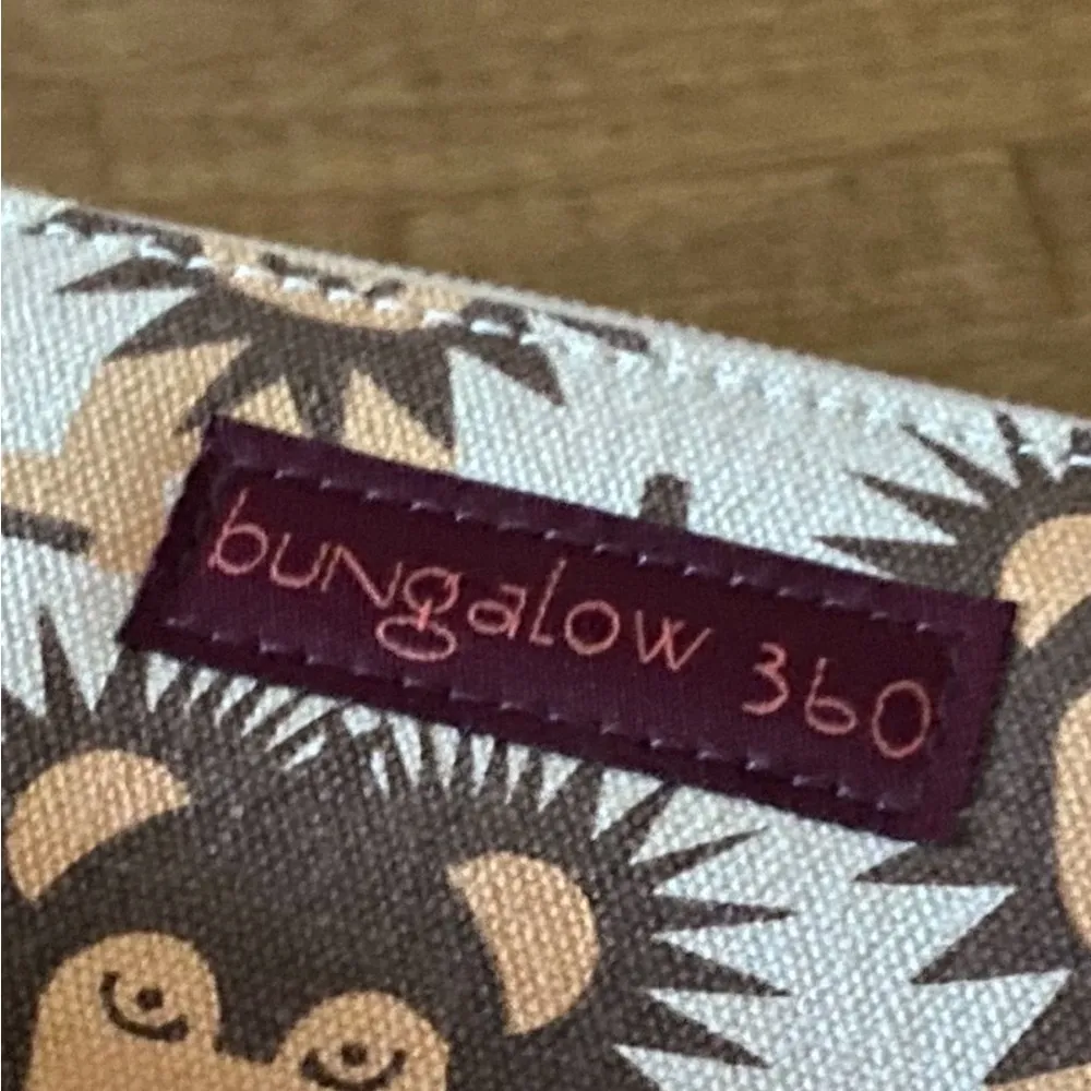 Bungalow 360 Cream and Brown Lion Bag Set - Image 2