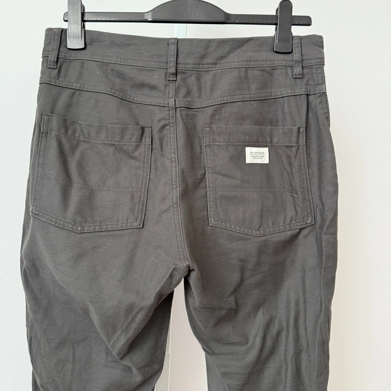 REI Cooperative Women Cargo Pants Size 12 Black Cotton Spandex Zip Pockets - Image 7