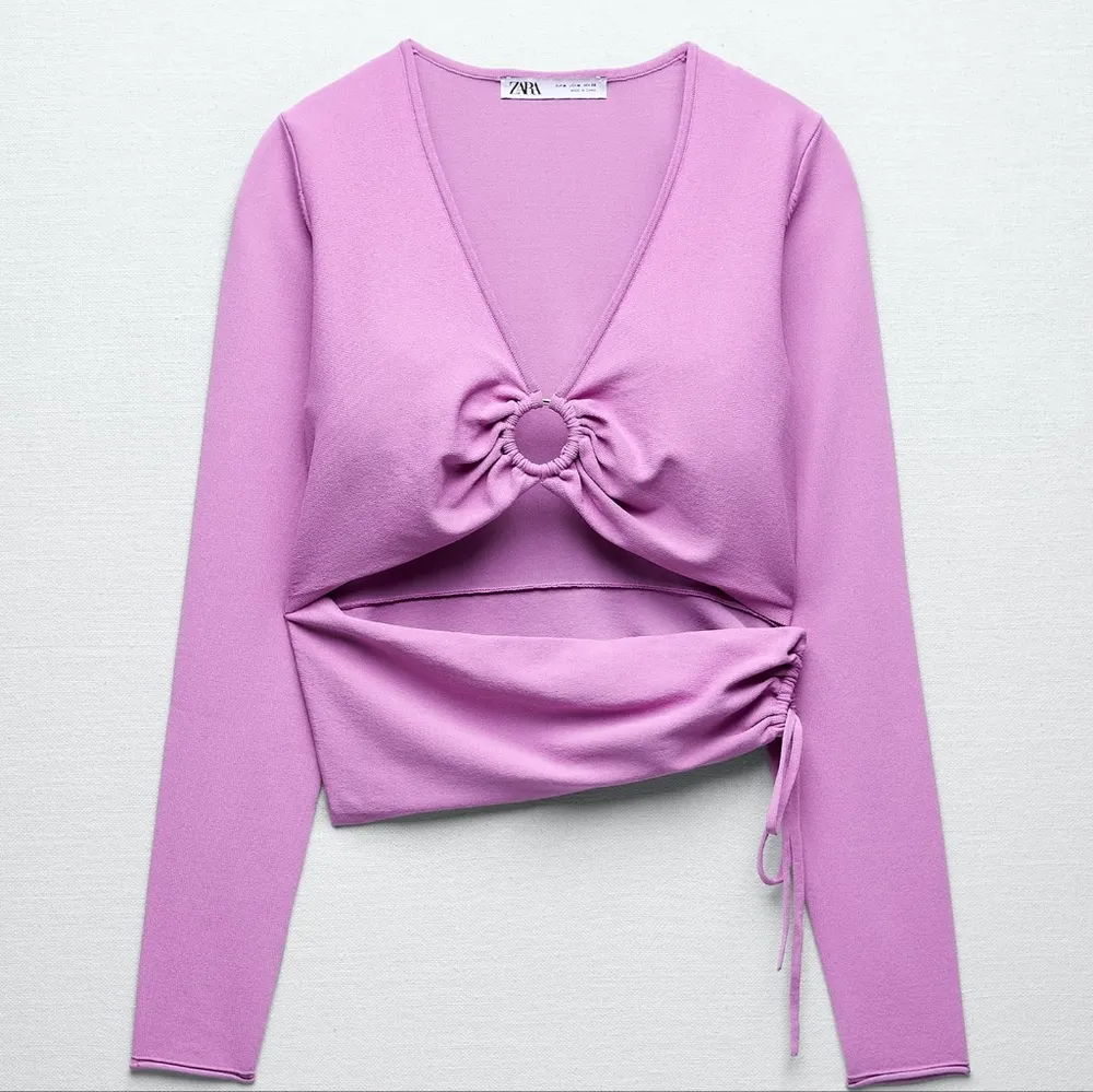 CUT OUT KNIT TOP - Image 4