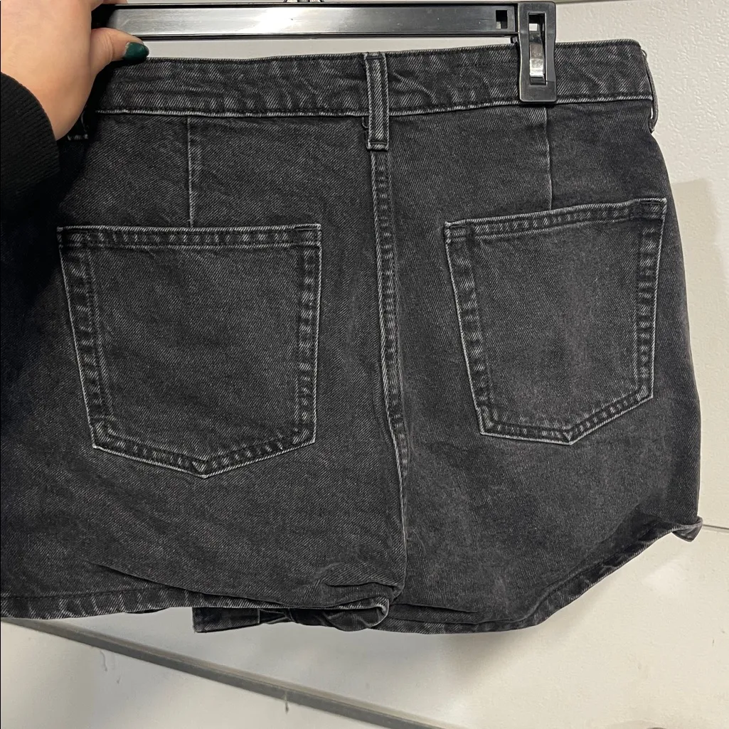 ZARA  WOMENS BLACK DENIM JEAN SKIRT SKORT MEDIUM - Image 4