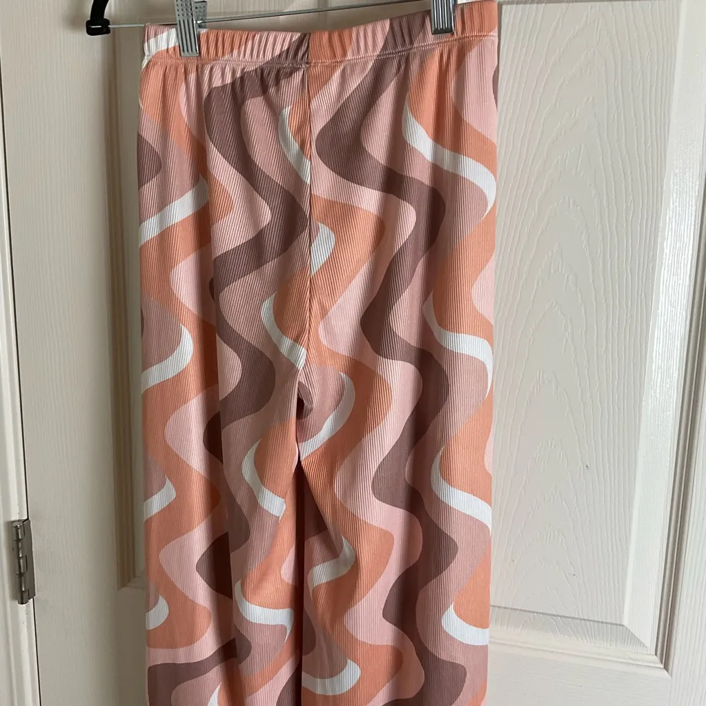 Princess Polly Women's Flare Pants - Multi/Pink Size 4 - Image 8