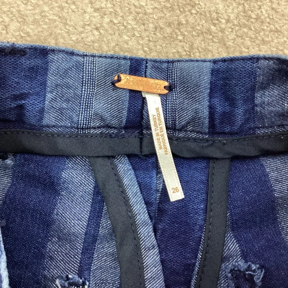 Side Split Wide Leg Jeans Size 26 - Image 8