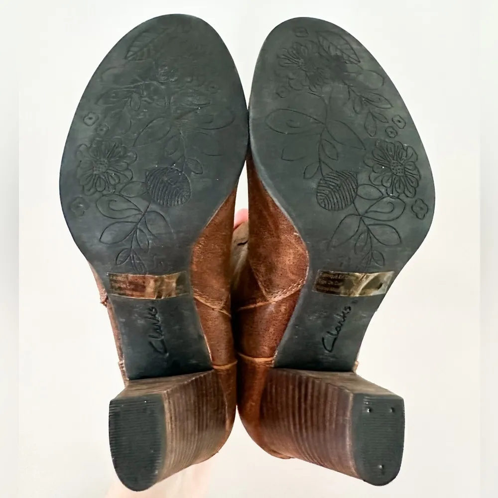 NEW! Indigo By Clarks Brown Heath Harrier Cognac Leather Ankle Boots sz 5.5 - Image 9