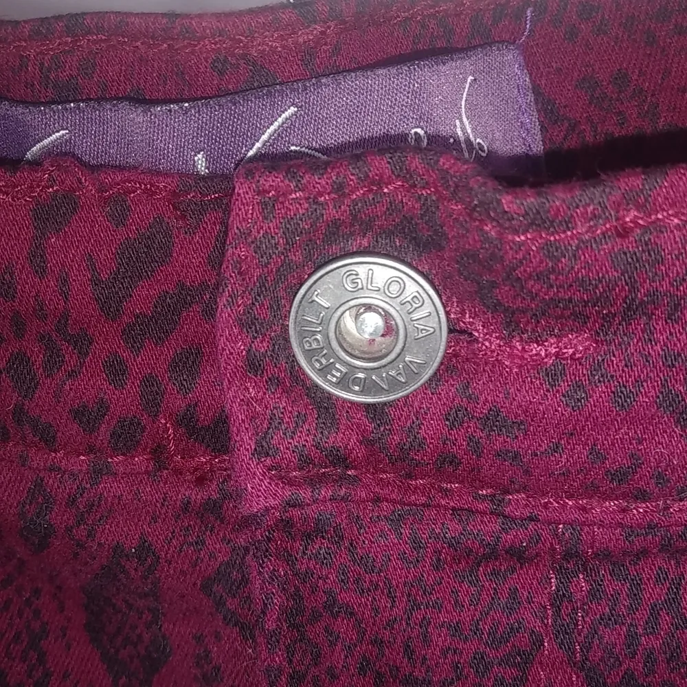 Gloria Vanderbilt 18 Cherry Snake Jeans - Image 7