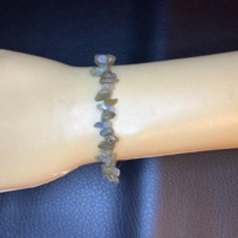 Handmade Gemstone Chip Bracelet Earthy Boho Labradorite Vibes - Image 3