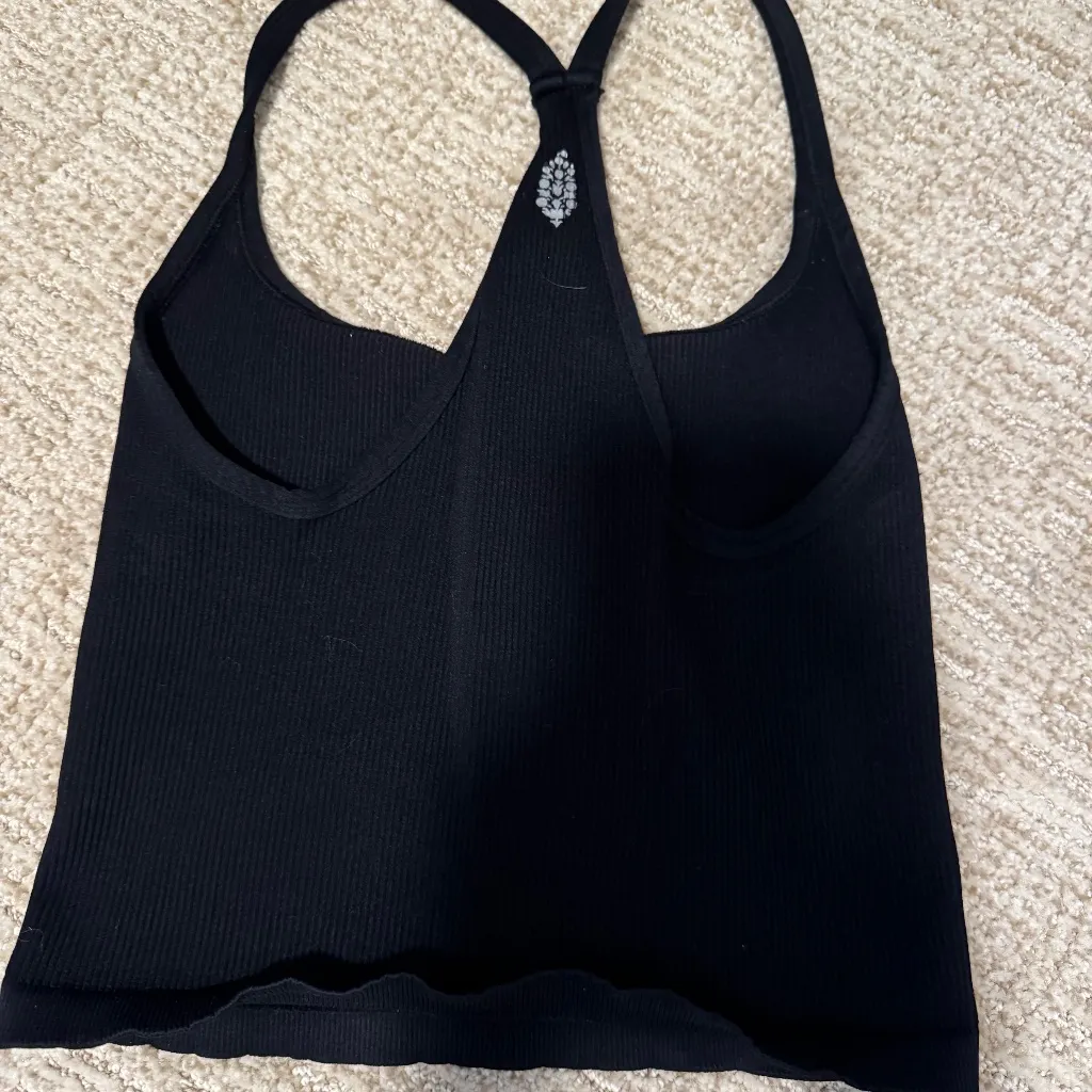 Happiness Runs Sweetheart Crop Tank - Image 6