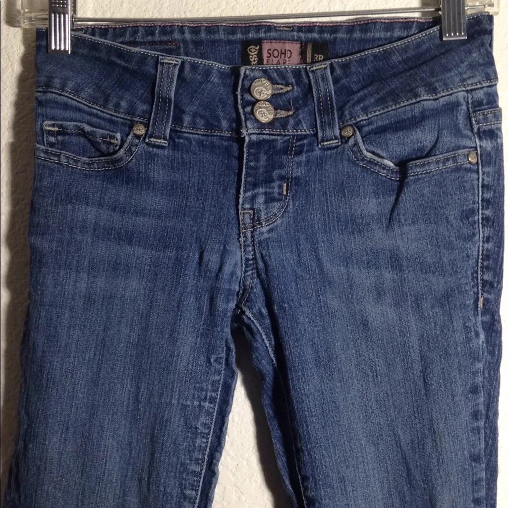 FINAL MARKDOWN Juniors' RSQ Soho Flare Blue Jeans (3R) - Image 2