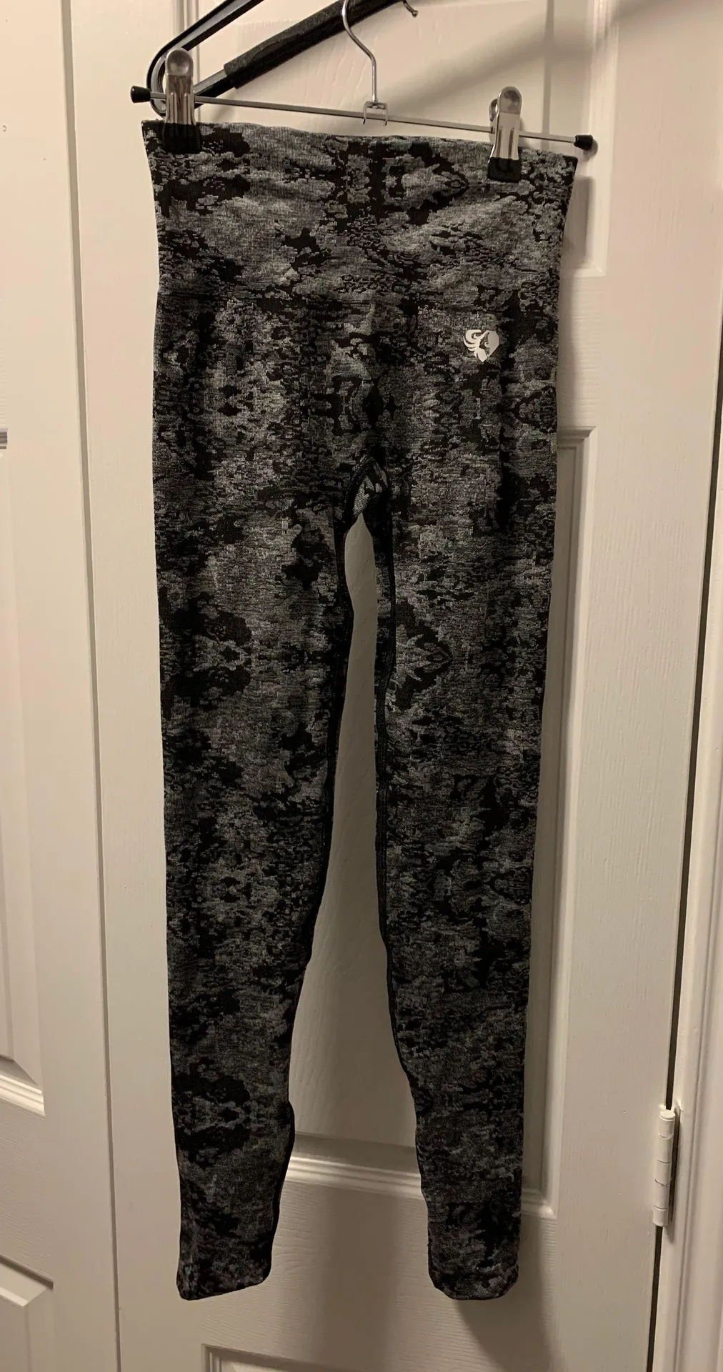 Camo Seamless Leggings - Image 3