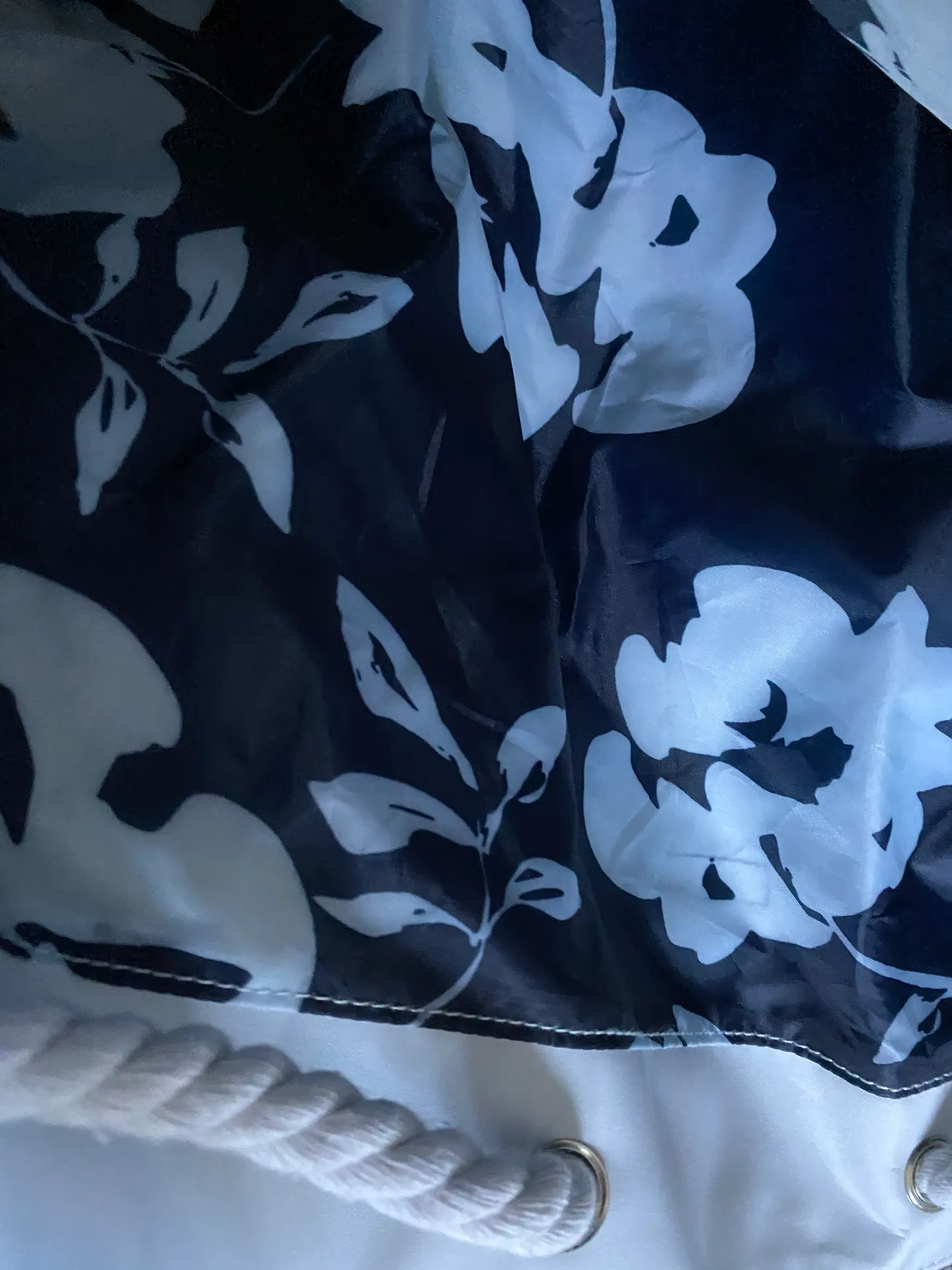 Chico's   Beach Bag - Image 2