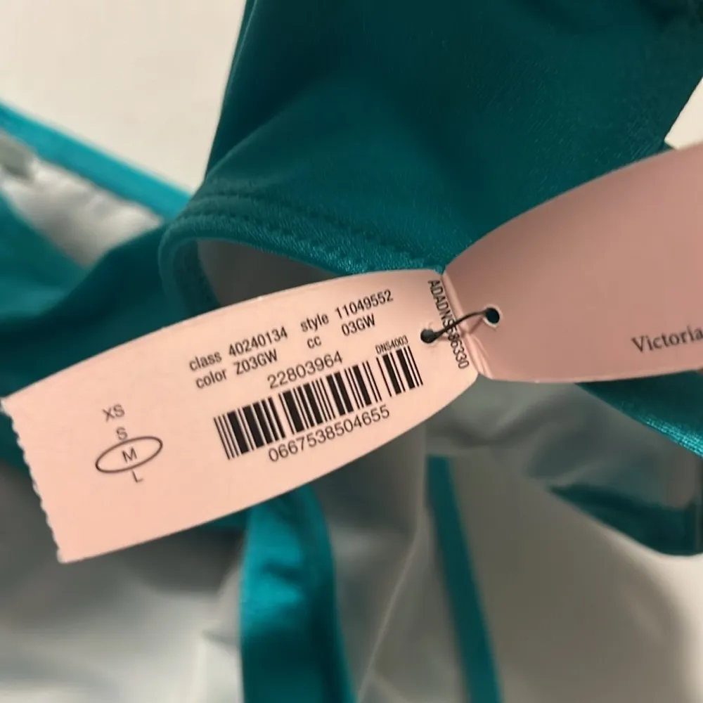 Victoria’s Secret swim bottoms Medium NEW - Image 2